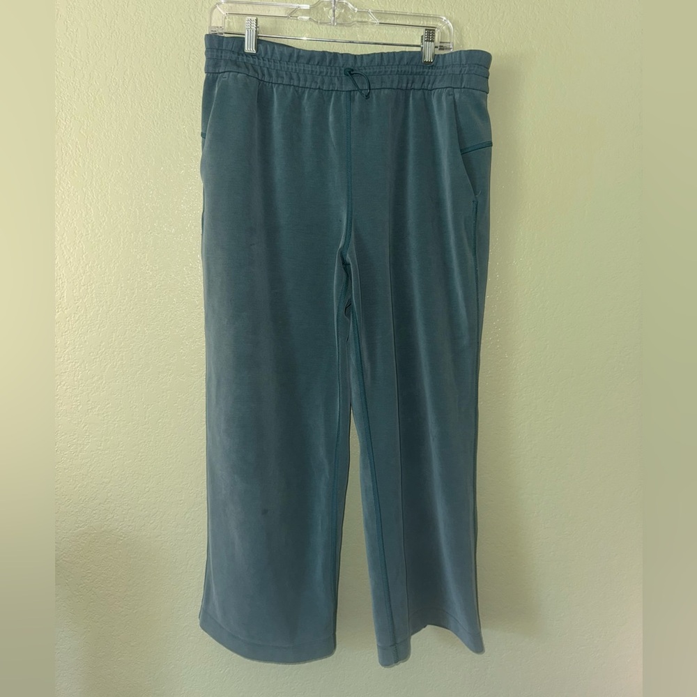 Lululemon Athletica Blue Sweatpants Relaxed Fit